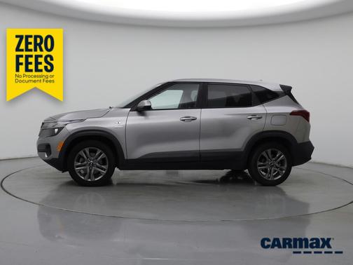 Silver 2021 Kia Seltos LX