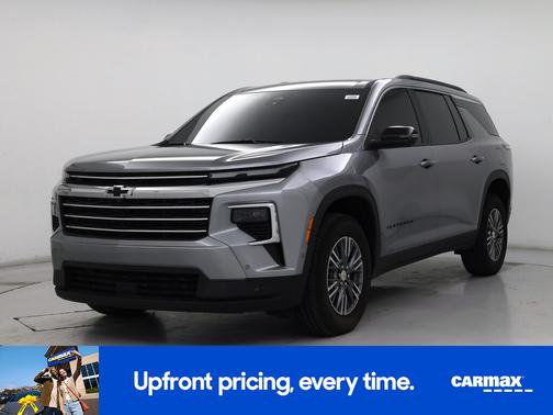 Gray 2024 Chevrolet Traverse LT