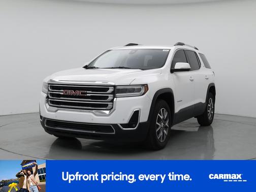 White 2023 GMC Acadia SLT