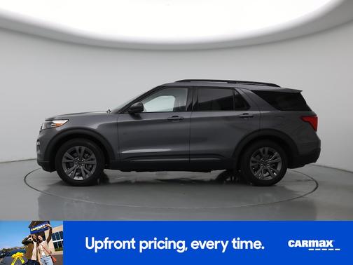 Gray 2021 Ford Explorer XLT