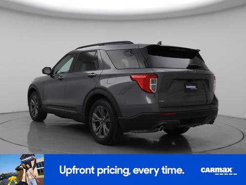 Gray 2021 Ford Explorer XLT