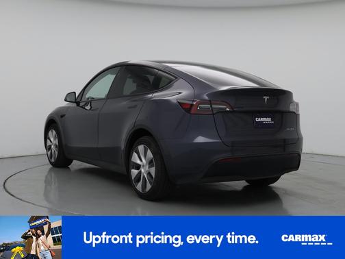 Gray 2023 Tesla Model Y Long Range