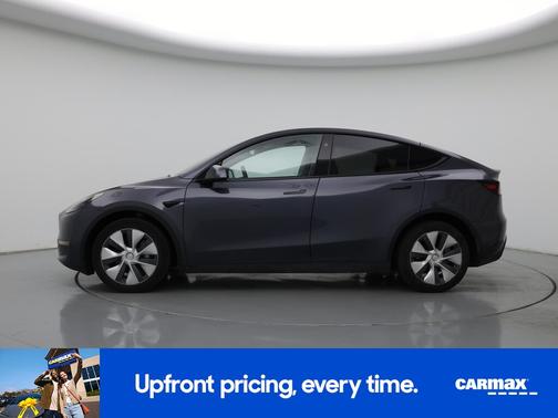 Gray 2023 Tesla Model Y Long Range