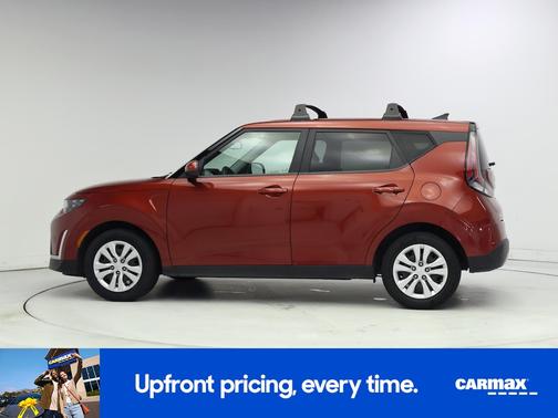 Orange 2023 Kia Soul LX