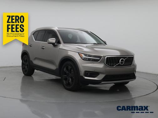 Silver 2020 Volvo XC40 T4 Inscription