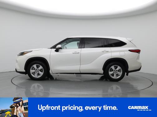 White 2021 Toyota Highlander L