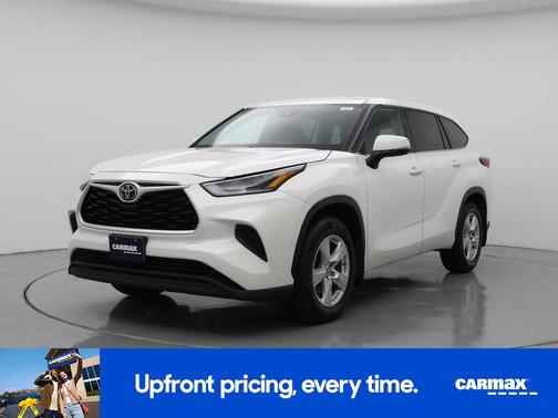 White 2021 Toyota Highlander L