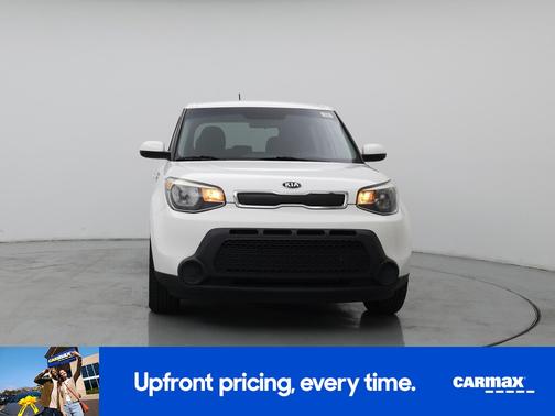 White 2015 Kia Soul
