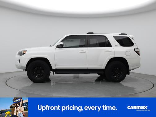 2022 Toyota 4Runner SR5