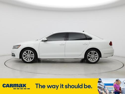2018 Volkswagen Passat SE