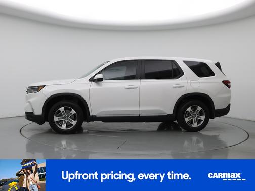 White 2025 Honda Pilot EX-L
