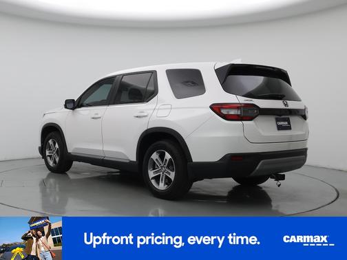 White 2025 Honda Pilot EX-L