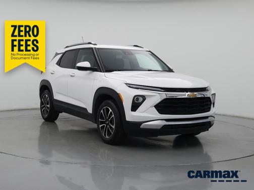 White 2025 Chevrolet Trailblazer LT