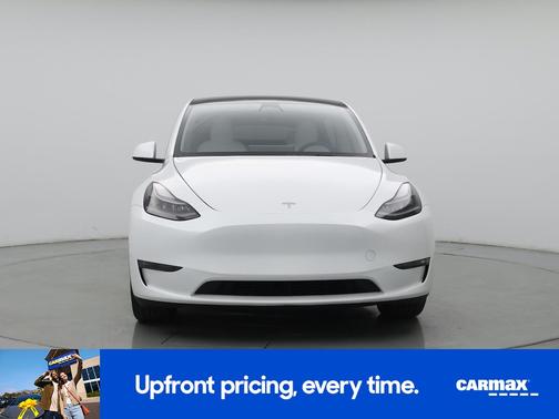 White 2023 Tesla Model Y Long Range