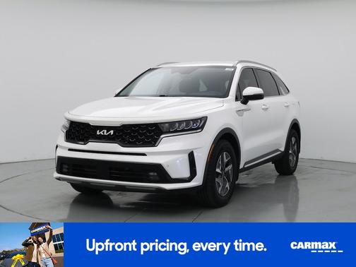 White 2022 Kia Sorento Hybrid EX
