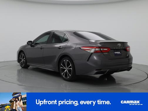 Gray 2018 Toyota Camry SE
