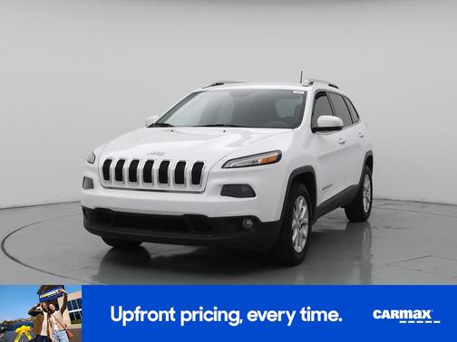White 2018 Jeep Cherokee Latitude Plus