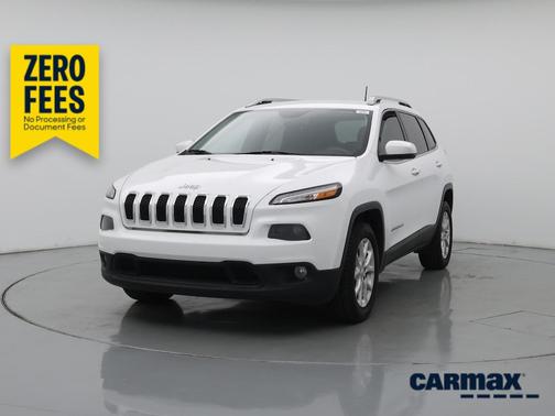 White 2018 Jeep Cherokee Latitude Plus