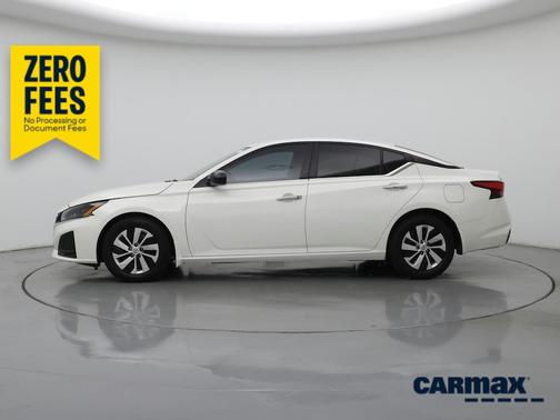 White 2024 Nissan Altima 2.5 S