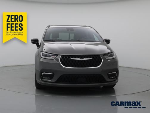 Gray 2025 Chrysler Pacifica Select