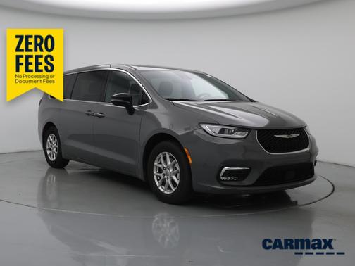 Gray 2025 Chrysler Pacifica Select