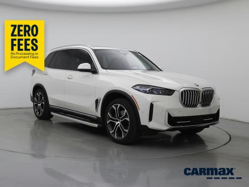 White 2025 BMW X5 sDrive40i