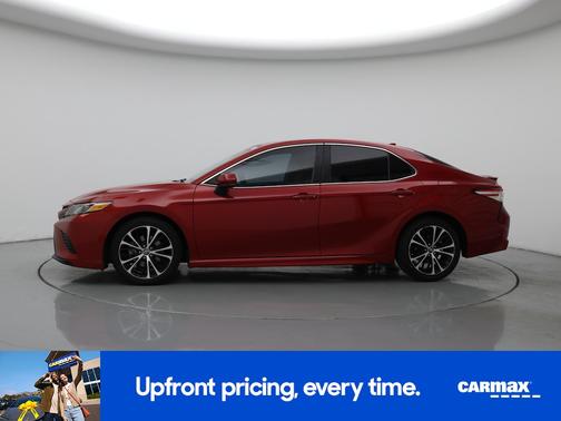 Red 2020 Toyota Camry SE