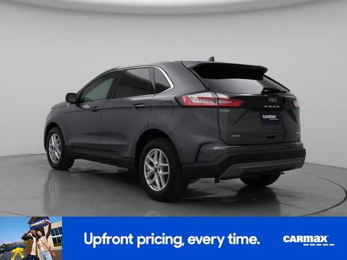 Gray 2023 Ford Edge SEL