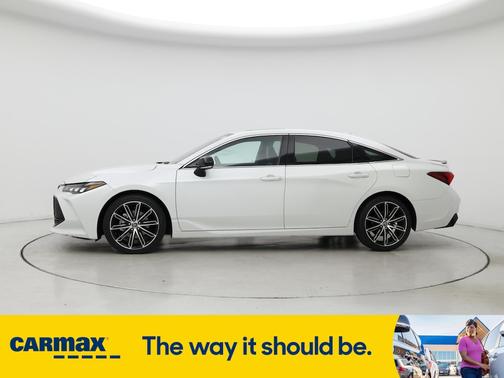 2019 Toyota Avalon XSE