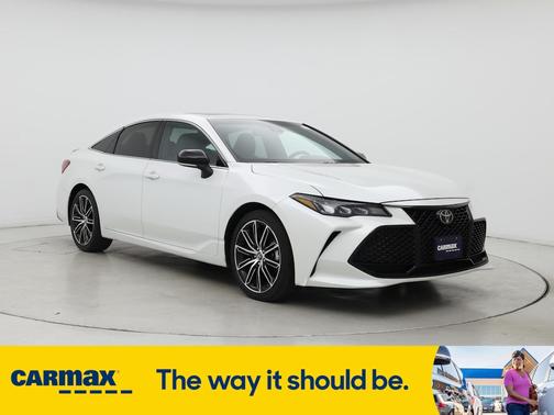 2019 Toyota Avalon XSE