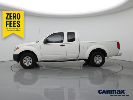 White 2019 Nissan Frontier S
