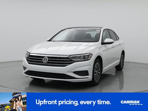 White 2019 Volkswagen Jetta SE