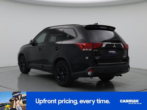 Black 2018 Mitsubishi Outlander LE