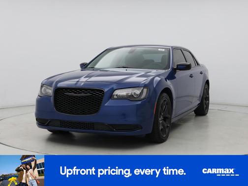 2022 Chrysler 300 Touring