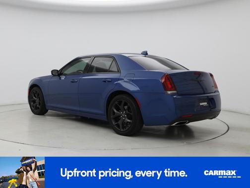 2022 Chrysler 300 Touring