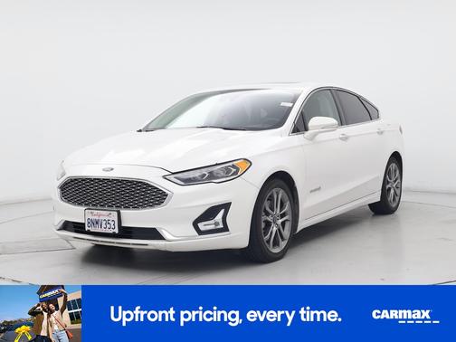 White 2019 Ford Fusion Hybrid Titanium