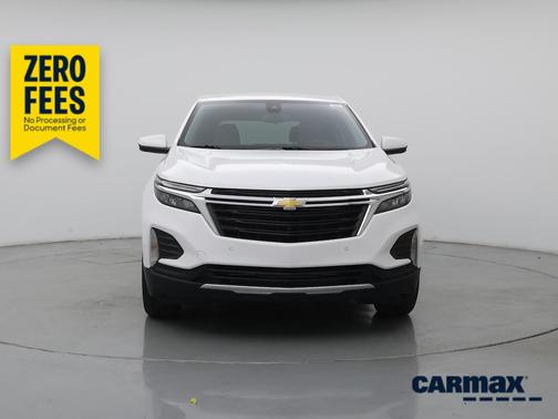 White 2023 Chevrolet Equinox LT