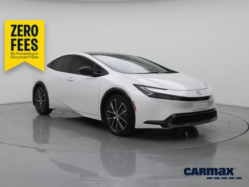 White 2025 Toyota Prius XLE
