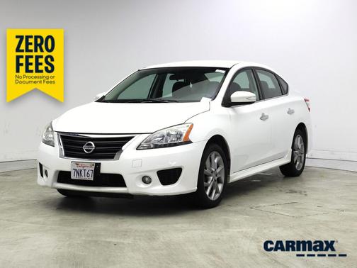 White 2015 Nissan Sentra SR