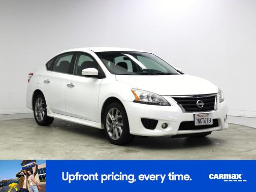 White 2015 Nissan Sentra SR