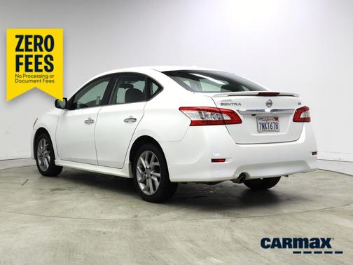 White 2015 Nissan Sentra SR