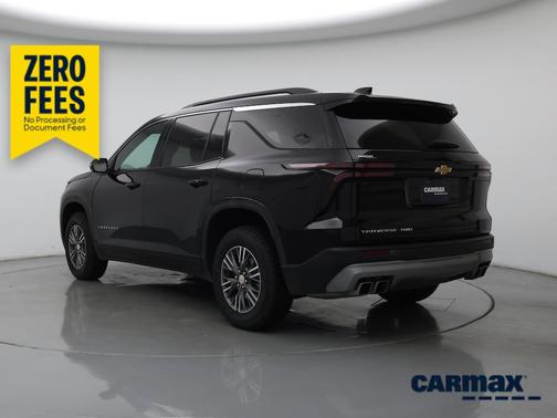 Black 2025 Chevrolet Traverse LT