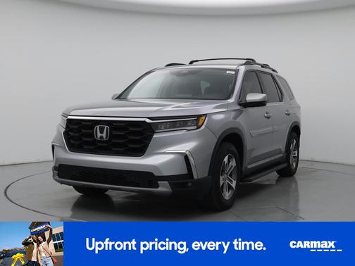 Silver 2025 Honda Pilot EX-L