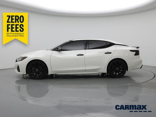 White 2020 Nissan Maxima SR