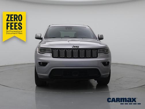 Silver 2020 Jeep Grand Cherokee Altitude