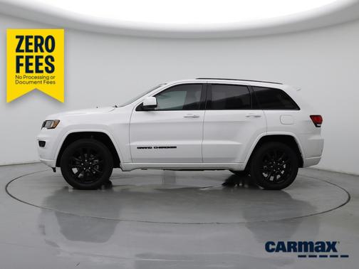 White 2019 Jeep Grand Cherokee Altitude