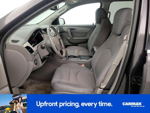 Gray 2015 Chevrolet Traverse LT