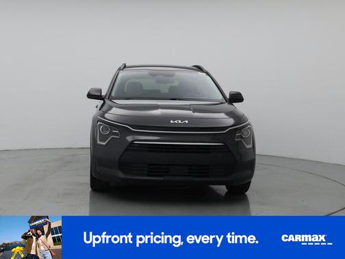 Gray 2023 Kia Niro EX