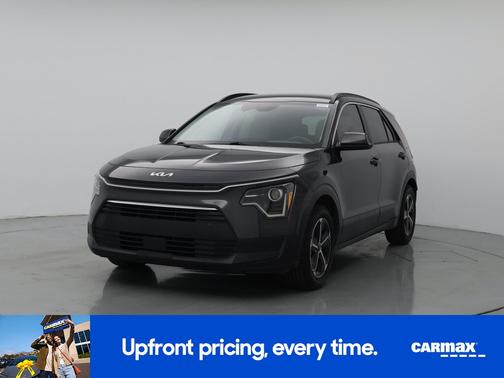 Gray 2023 Kia Niro EX