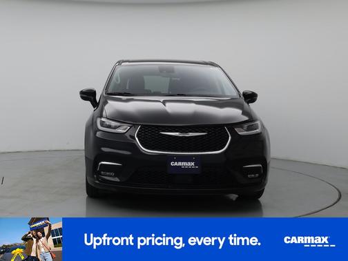 Black 2024 Chrysler Pacifica Hybrid Select